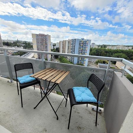 Appartement T5 Avec 4 Lits Doubles Brest Exterior photo